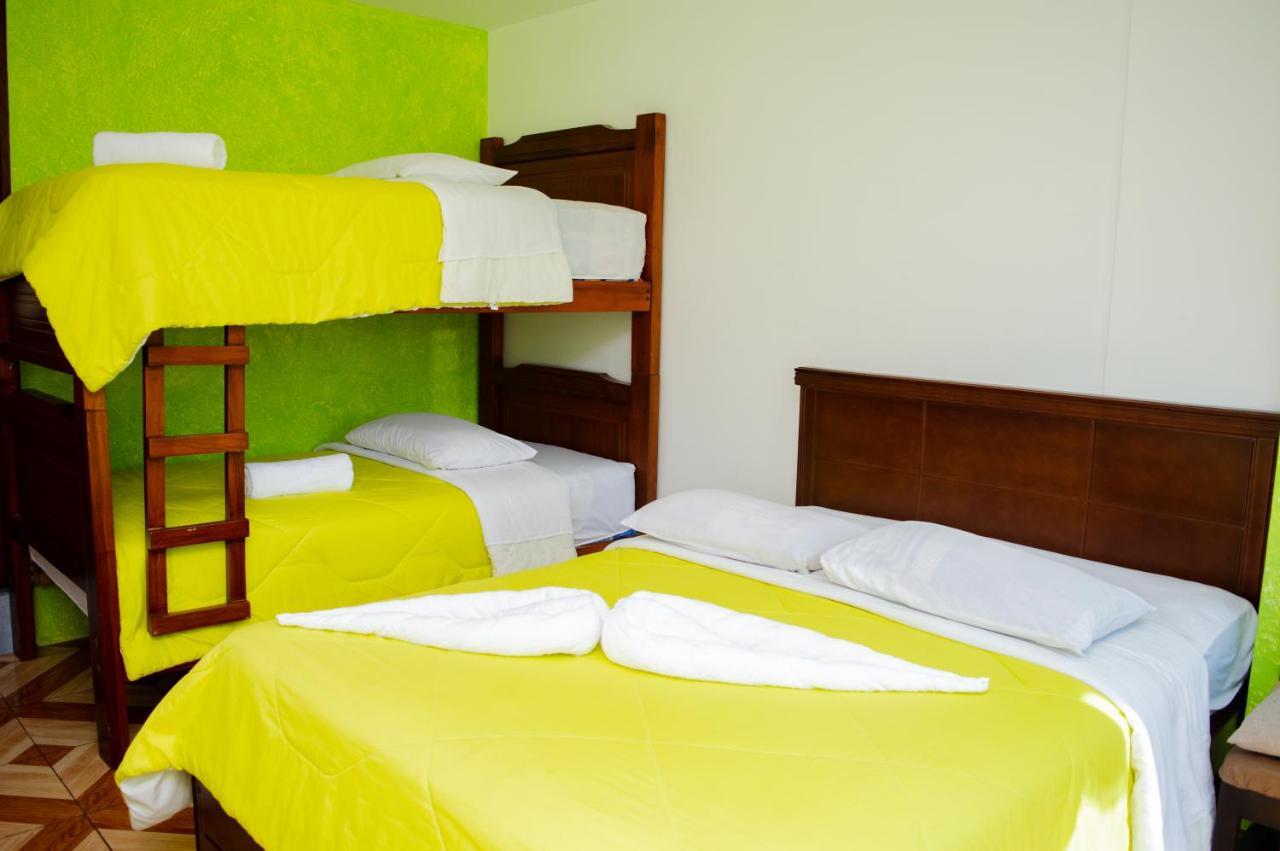 Residencial Amaru Hotel Baños Buitenkant foto