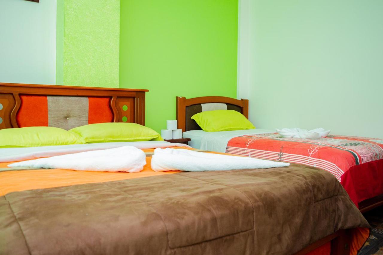 Residencial Amaru Hotel Baños Buitenkant foto