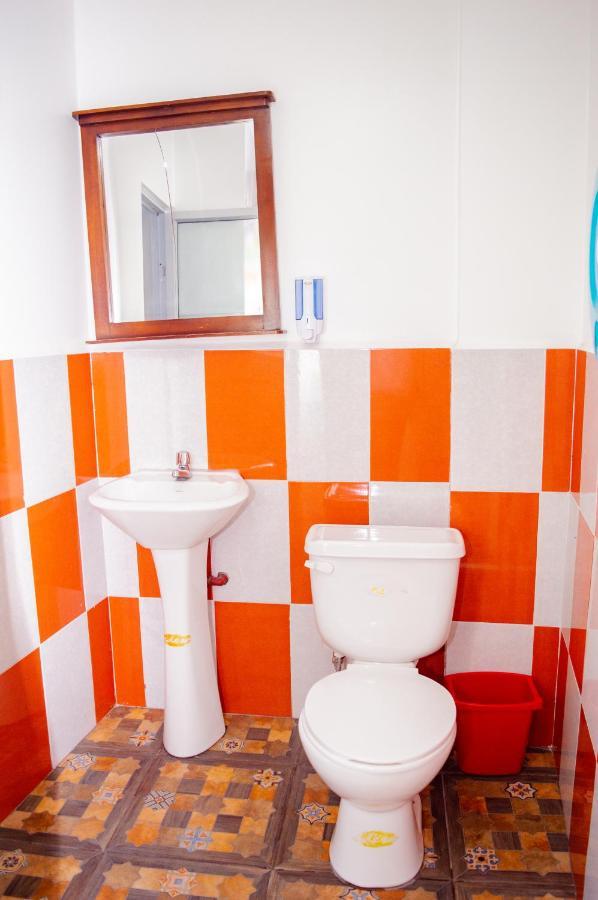 Residencial Amaru Hotel Baños Buitenkant foto