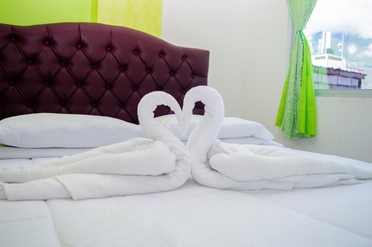 Residencial Amaru Hotel Baños Buitenkant foto