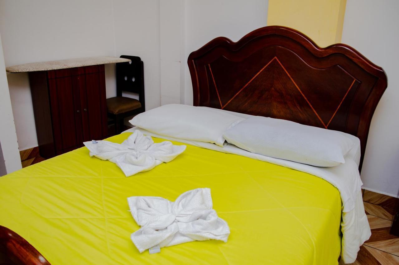 Residencial Amaru Hotel Baños Buitenkant foto