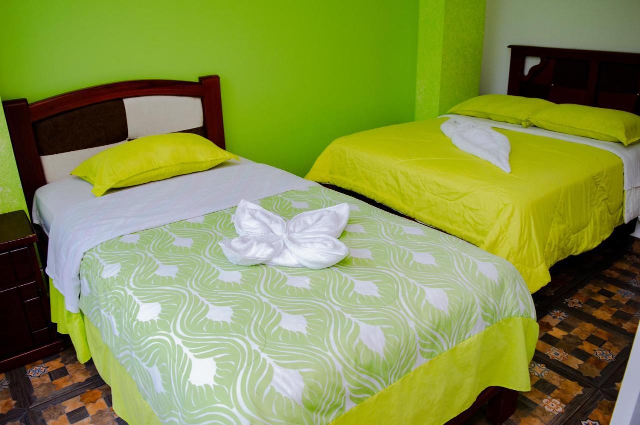 Residencial Amaru Hotel Baños Buitenkant foto